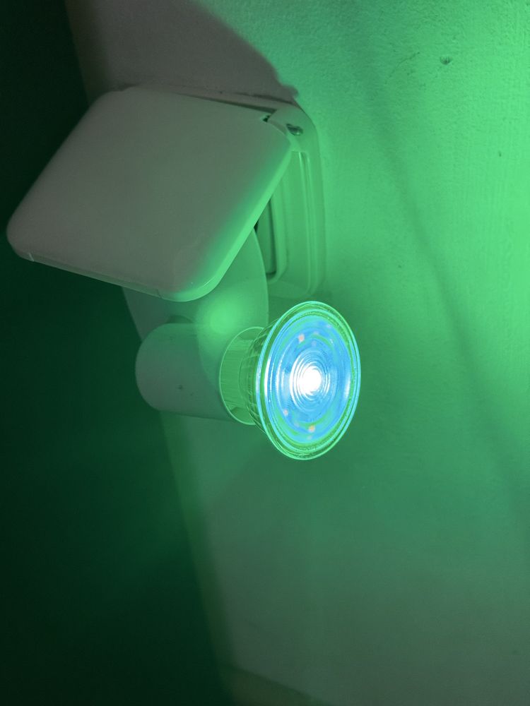 8 halogenów Ledvance GU10 RGB Matter Apple HomeKit