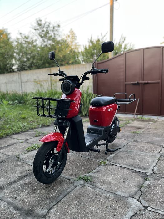 Електро скутер Forte RZ500