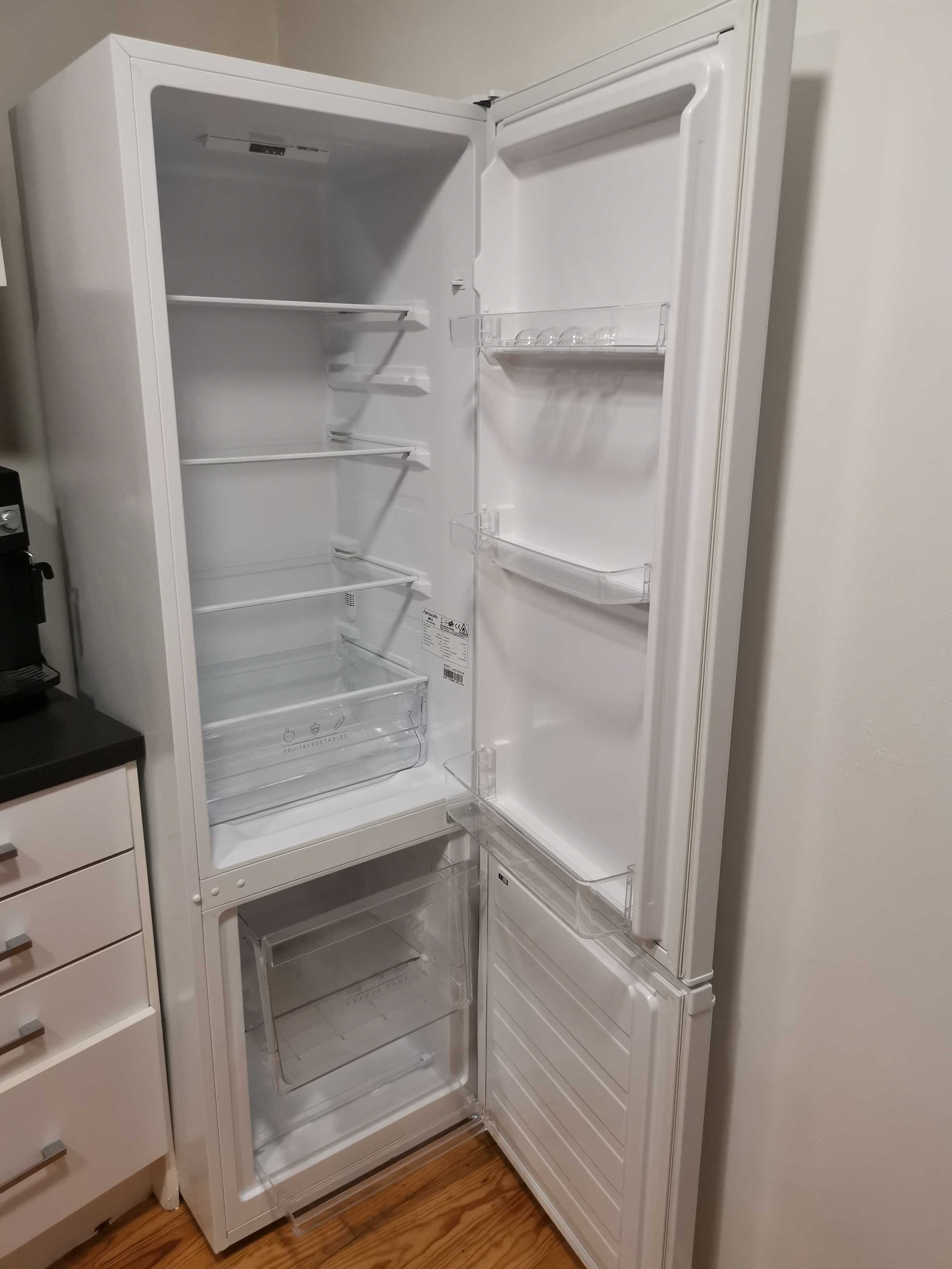 Frigorífico branco 55x178x58