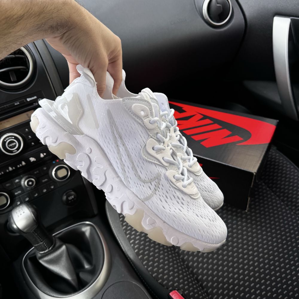 Чоловічі кросівки найк реакт білі сітка Nike React Vision white