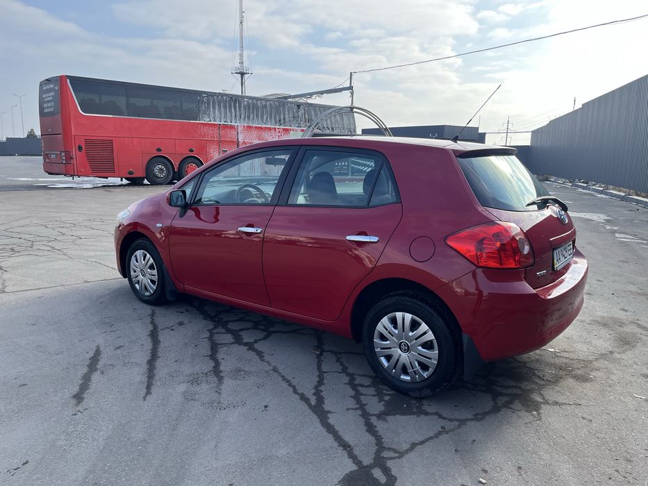 Toyota auris 1.6 2007 тойота ауріс автомат