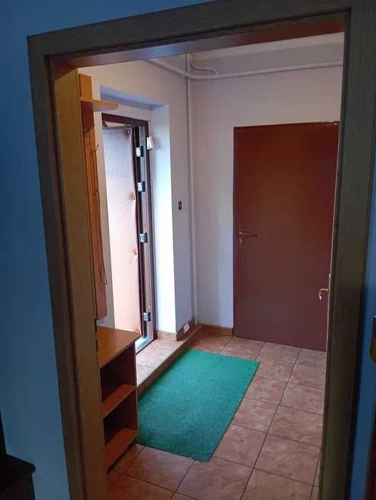 wynajmę w domu jednorodzinnym z osobnym wejściem