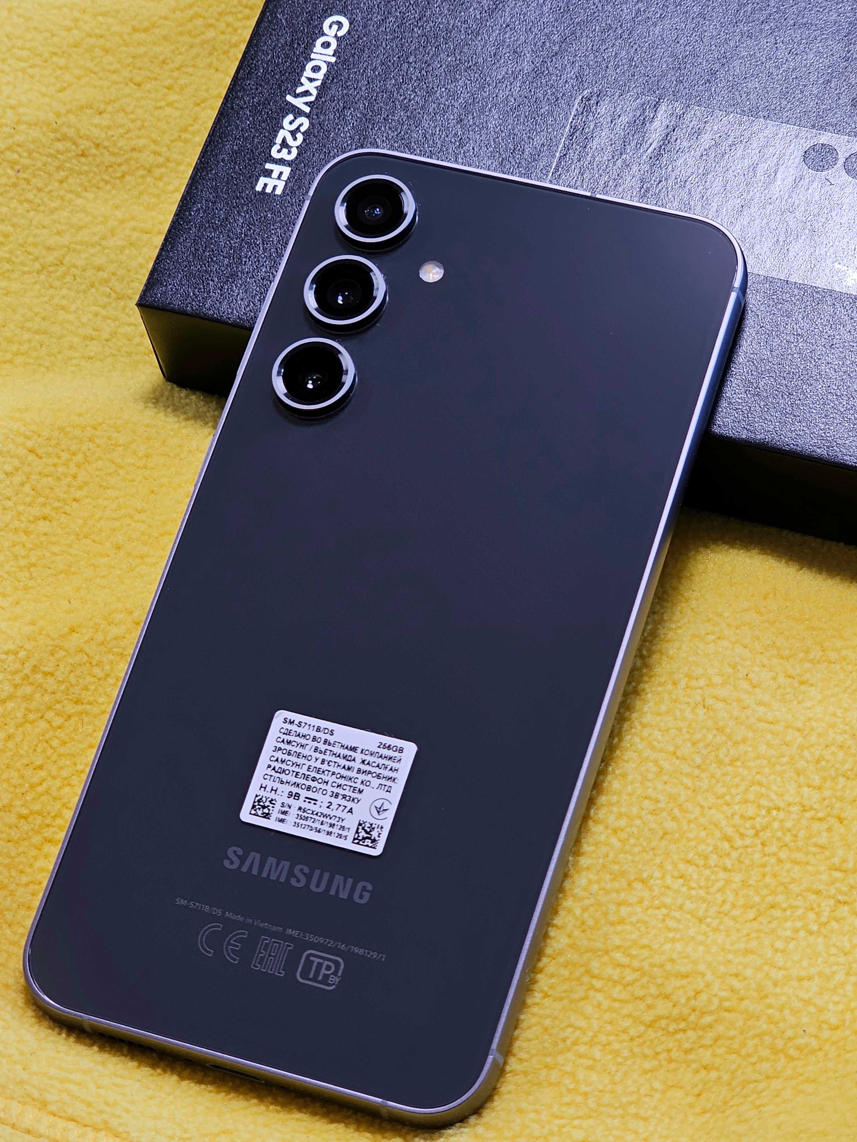 Samsung S23 FE 256. Офіційний. Новий стан