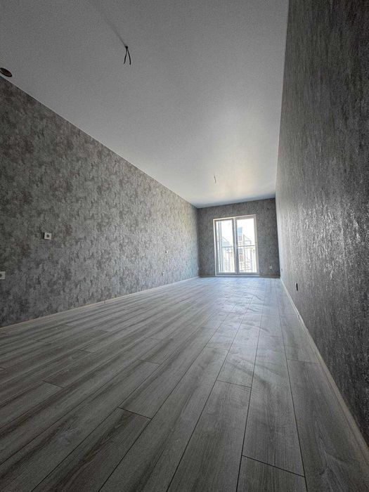 1-комнатная квартира в новом ЖК "Золотые столбы" в Малиновском районе.