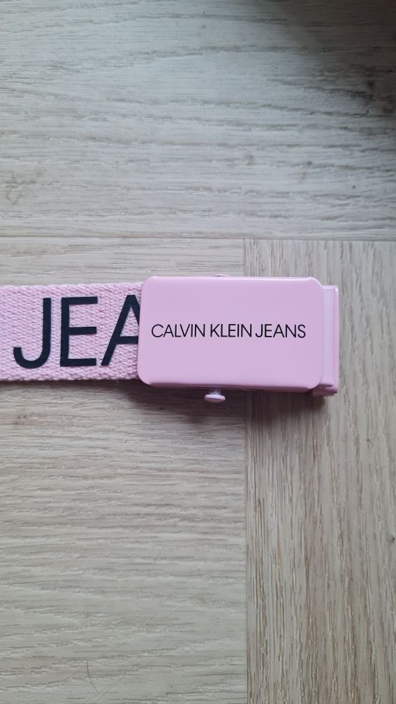 Nowy pasek Calvin Klein