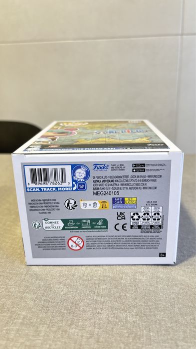 Funko Pop One Piece - Sugar ( Scented sticker ) #1622