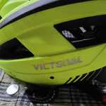 Kask rowerowy NOWY z lampką.