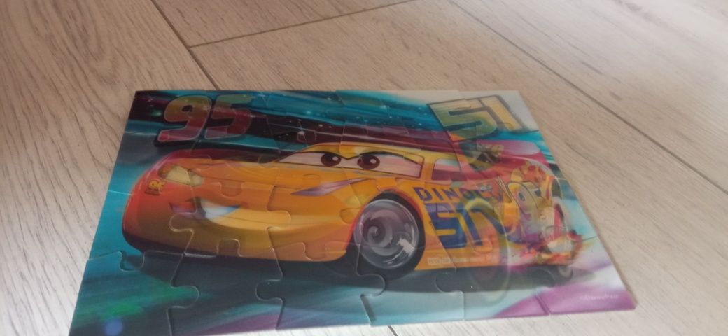 Puzzle 3D + puzzle trefl Cars