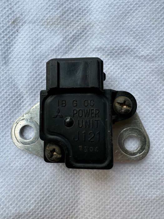 Комутатор системы зажигания md164475