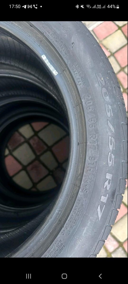 Продам R17 Pirelli Cinturato