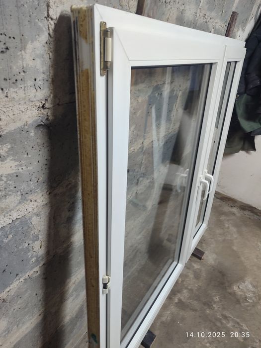 Okno pcv Aluplast wys.143.5 szer.146.5
