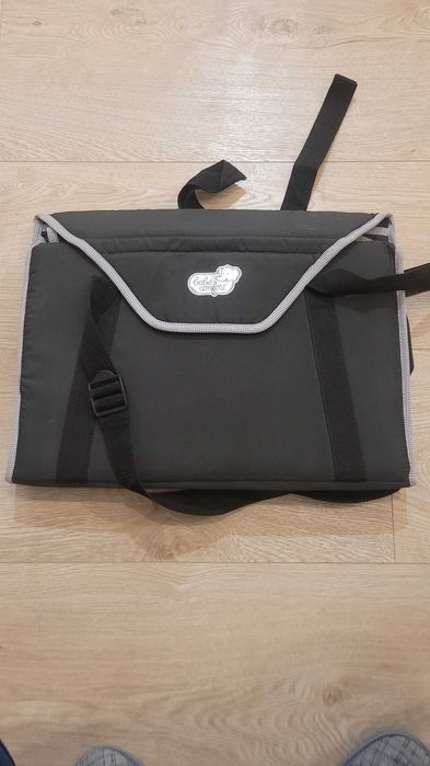 Organizer dla dziecka do auta