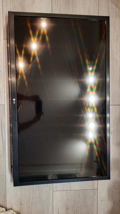Telewizor LG 42" zadbany, brak dźwięku