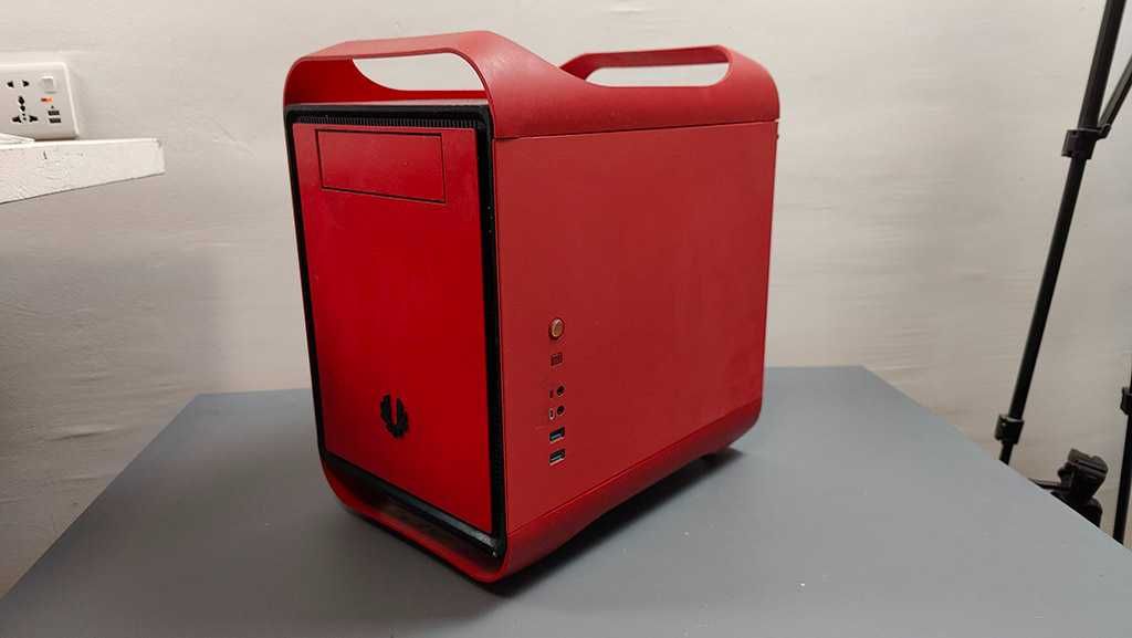 Корпус BitFenix Prodigy M red mini itx