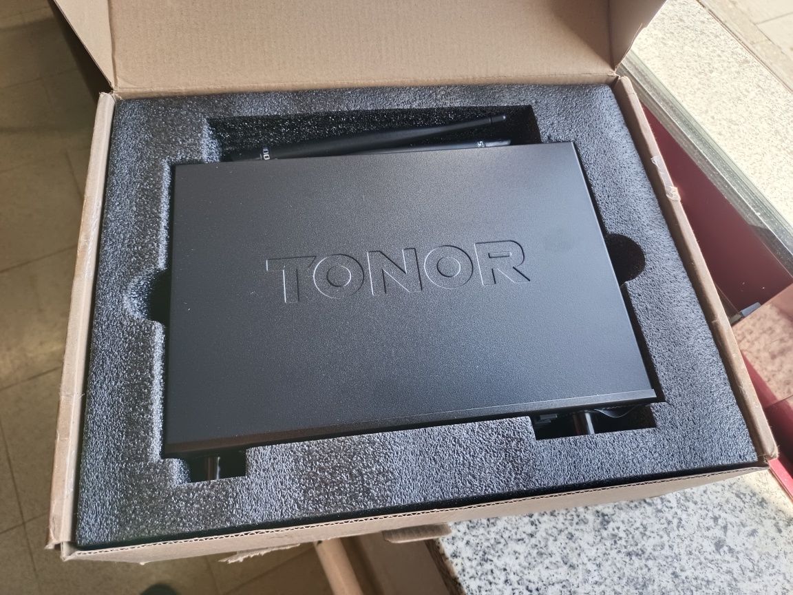 Micros sem fio marca "TONOR"