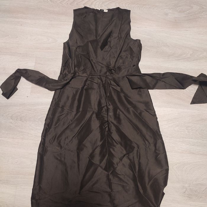 Всі плаття по 100 грн