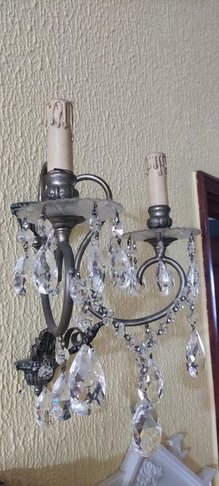 2 candeeiros de parede de cristal rústico em ótimo estado
