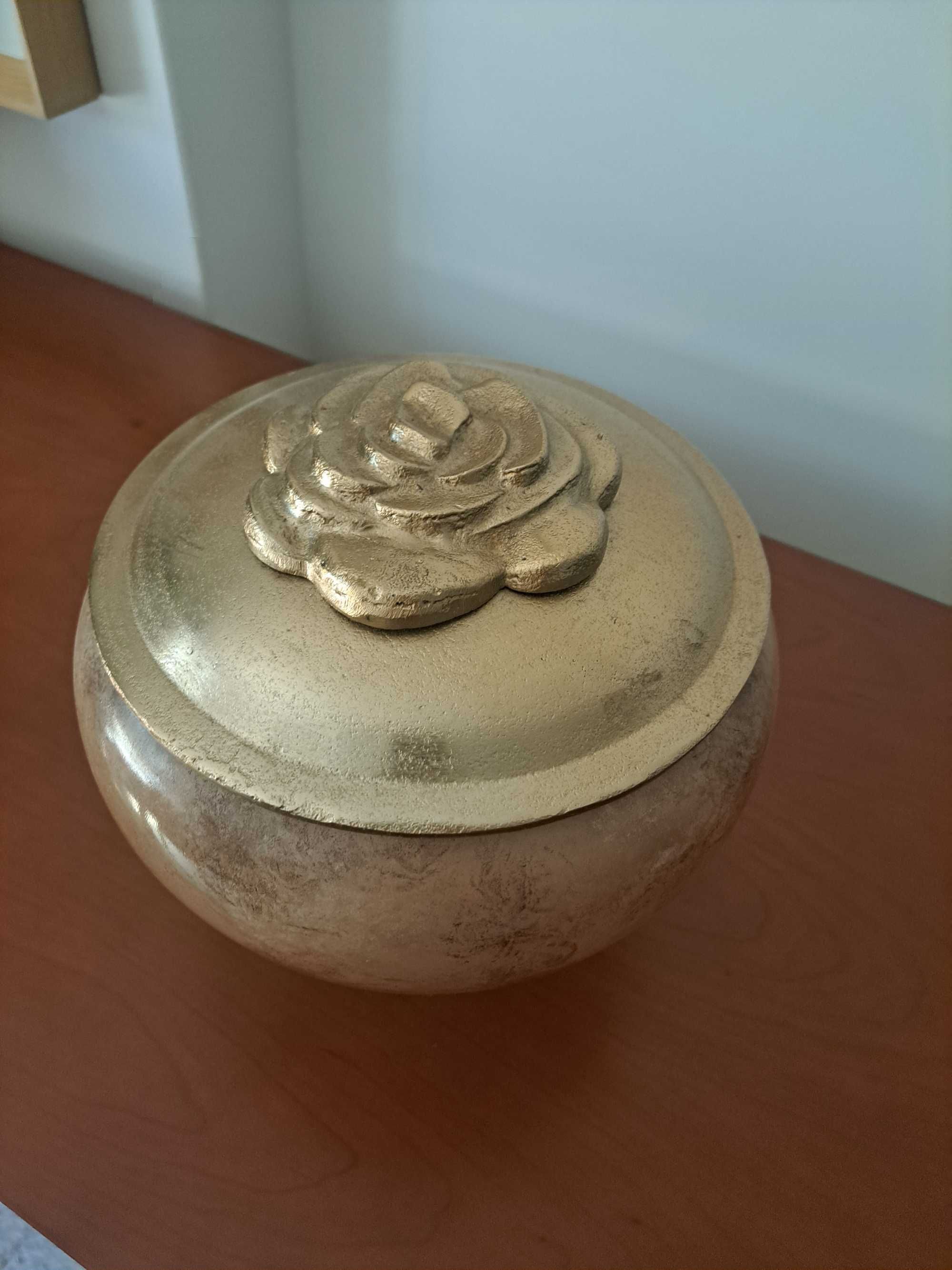 Vaso/terrina decorativo em vidro e metal