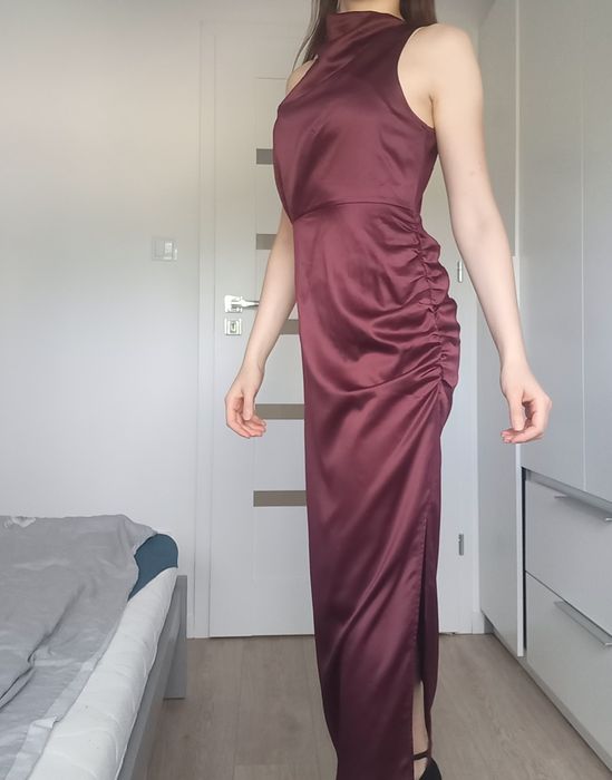 Burgundowa sukienka vila M
