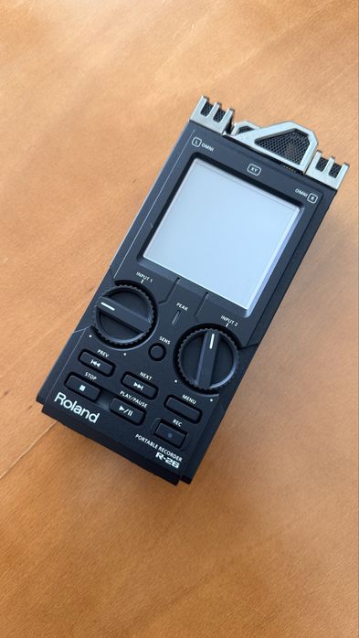Conjunto de Gravação de Som Profissional (Roland R26)