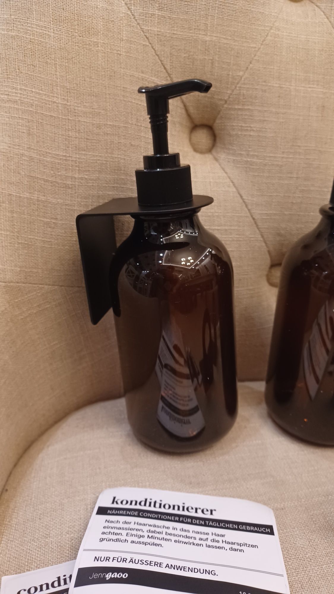 Dozownik mydła ściennego bez wiercenia 3 butelki 500 ml i 3 uchwyty