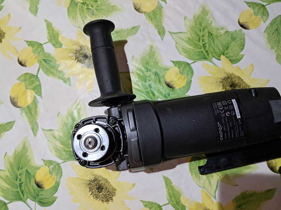 болгарка  DNIPRO-M GL- 190 S  180 круг Как Новая