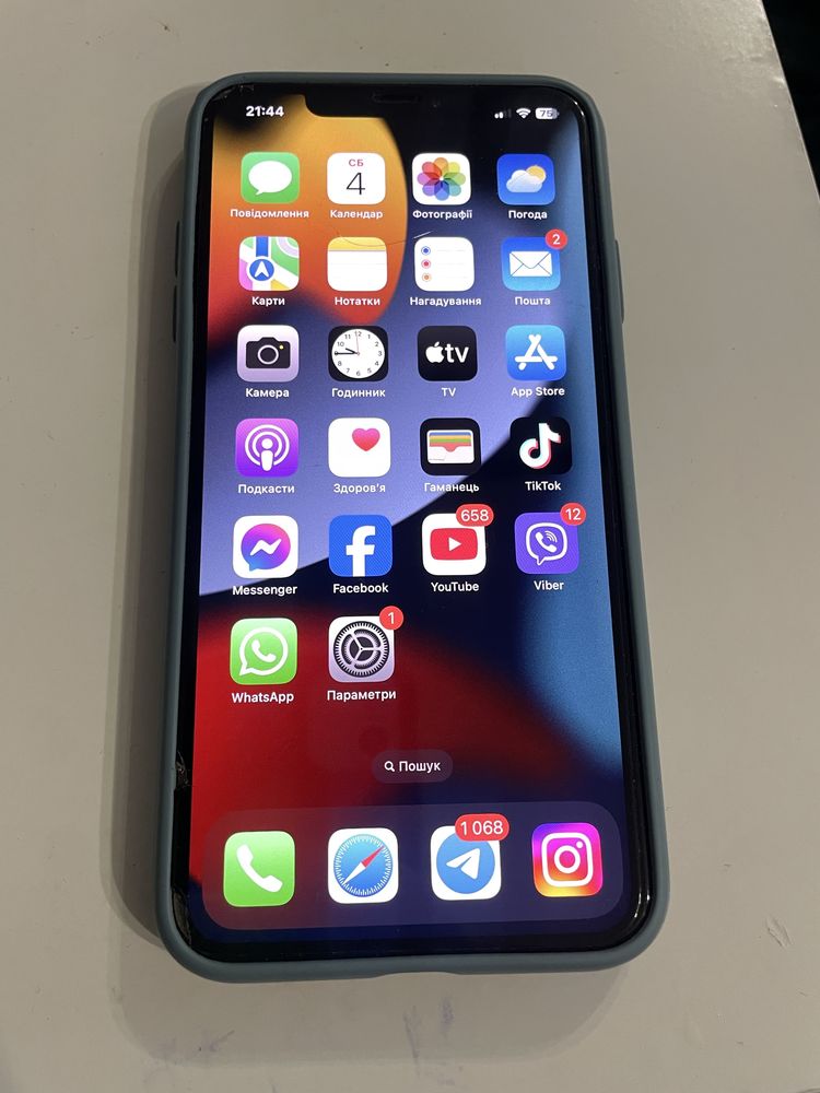 Продам iphone xs max 256GB