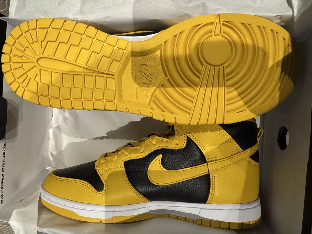 Nike Dunk High  Wu-Tang