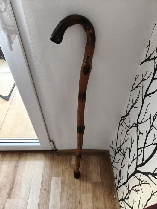 Stara drewniana laska