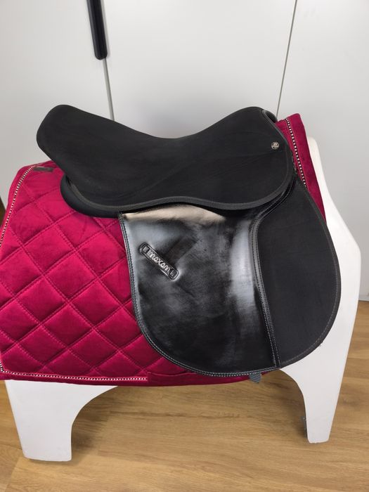 17 cali Thorowgood Cob siodło wszechstronne Id.561