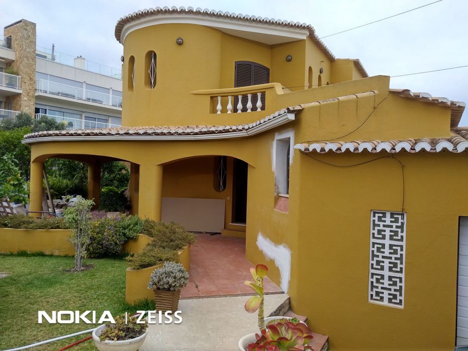 Moradia 6 quartos