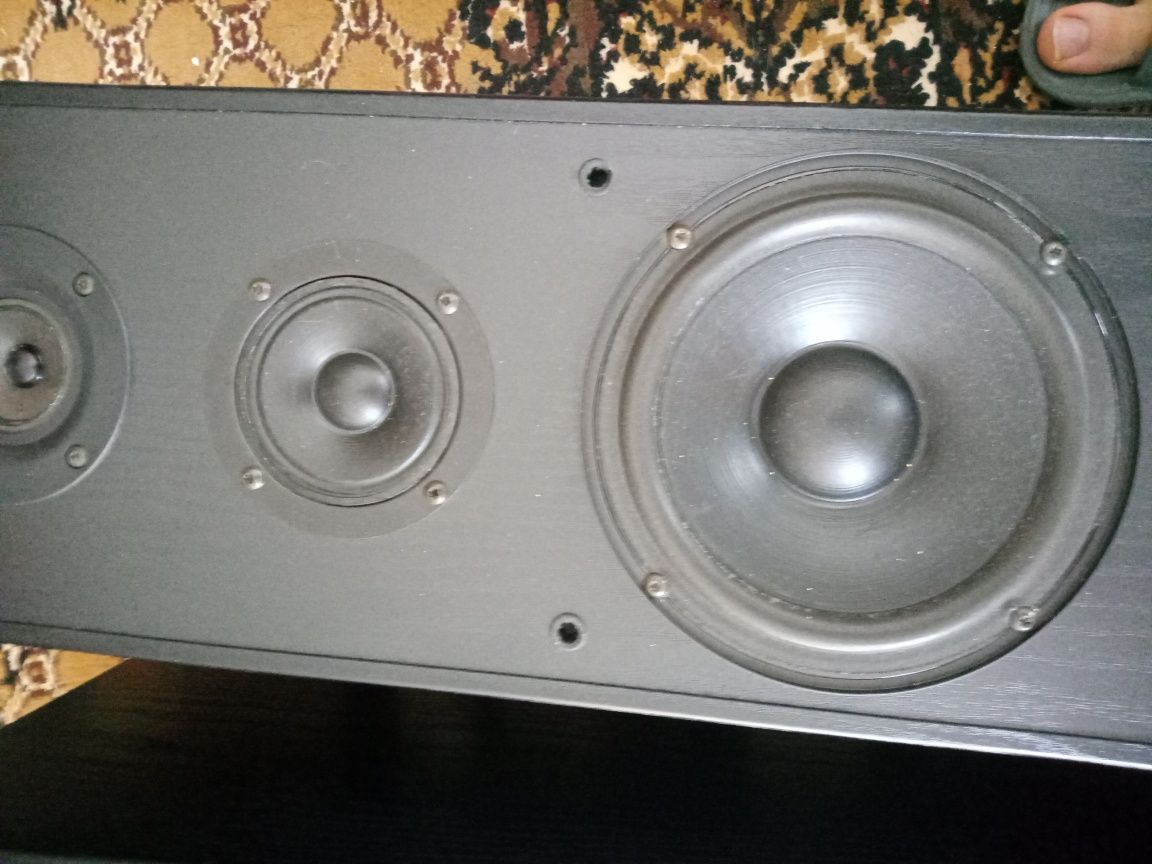 Jamo studio 160 kolumny 70W