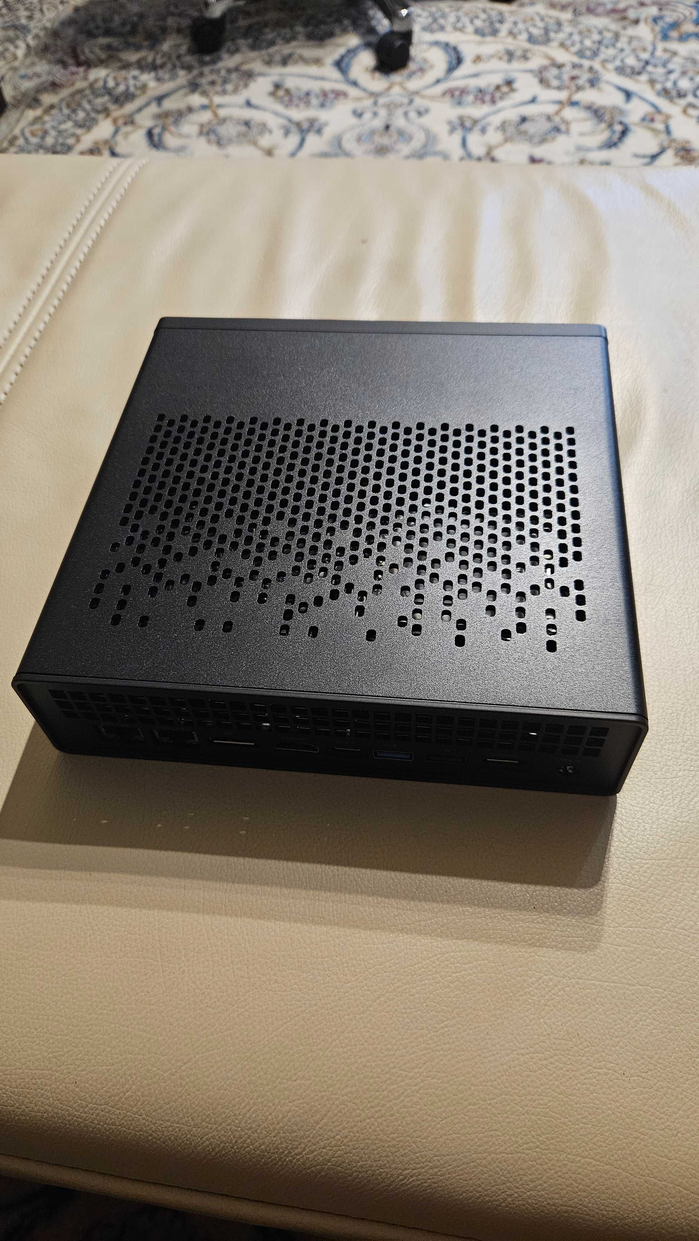 MINI KOMPUTER Minis Forum MS-A1 Barebone