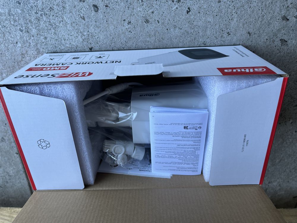 Kamera IP 4MPX Motozoom / WizSense Dahua IPC-HFW2441T-ZAS-27135
