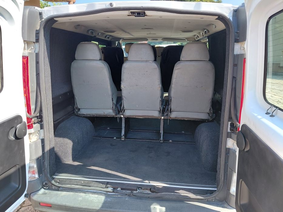 Opel Vivaro 2.0 07r 9osobowy