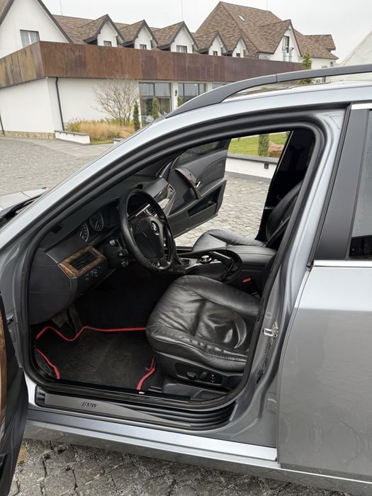 Продам BMW e-61 2005 р. 3.0 автомат не розмитнена