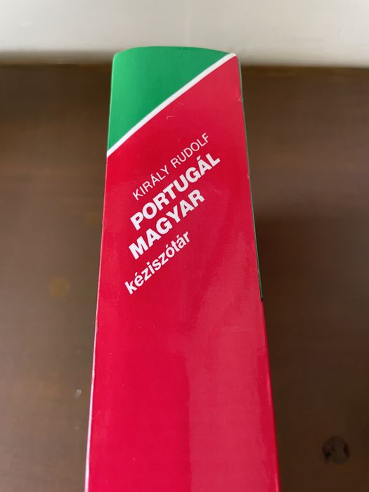 Dicionário Húngaro - Português | Novo