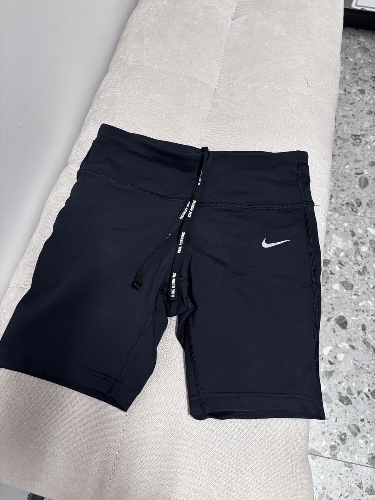 Велосипедки under armour, шорти nike