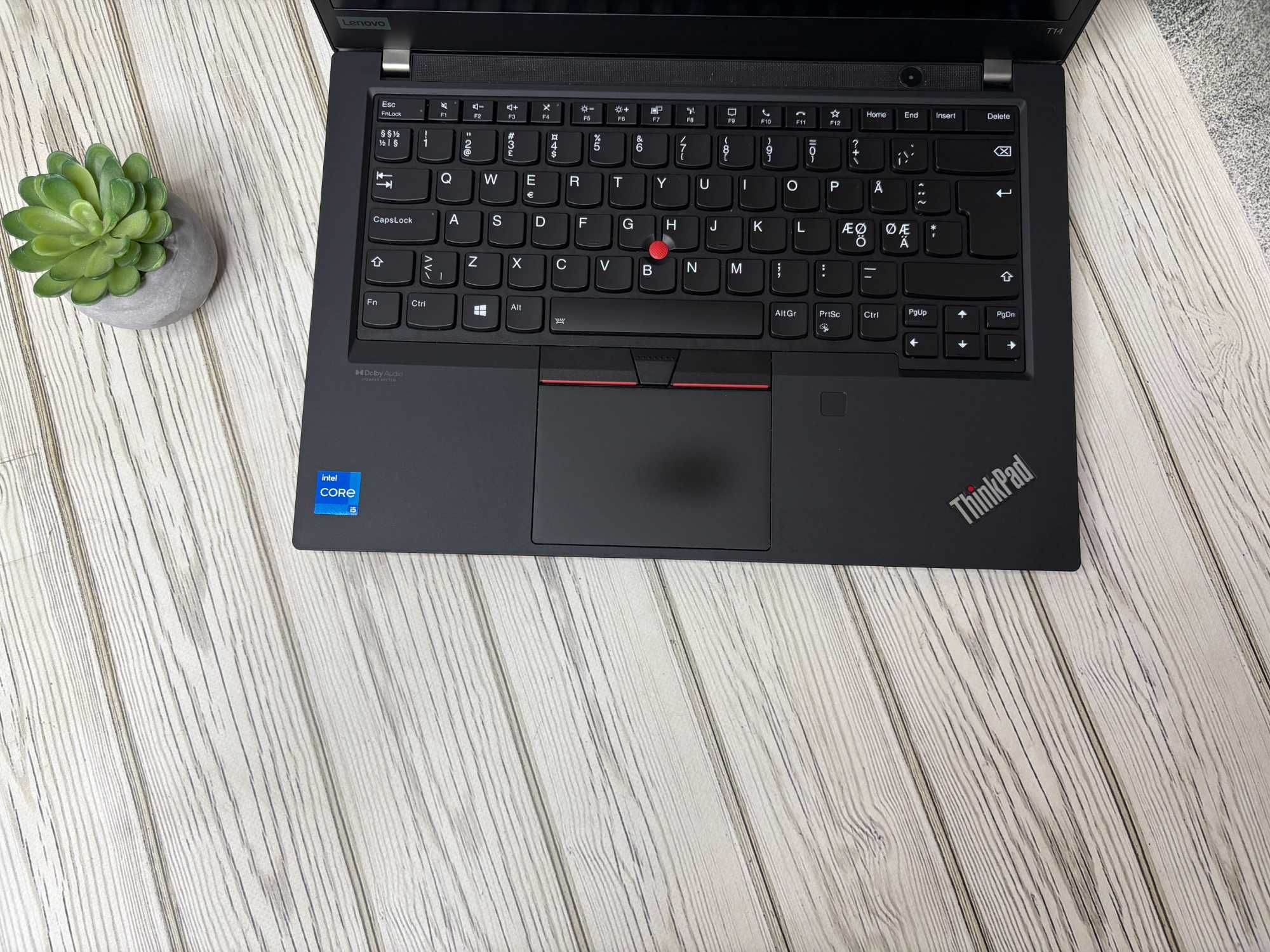 Ноутбук Lenovo ThinkPad T14 Gen 2|14"|i5-1135G7|8GB|SSD 256GB|Гарантія
