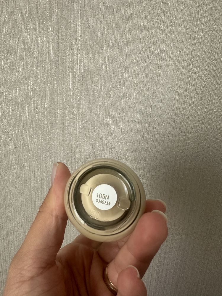 Стійкий тональний крем Clarins Everlasting Youth Fluid 105N