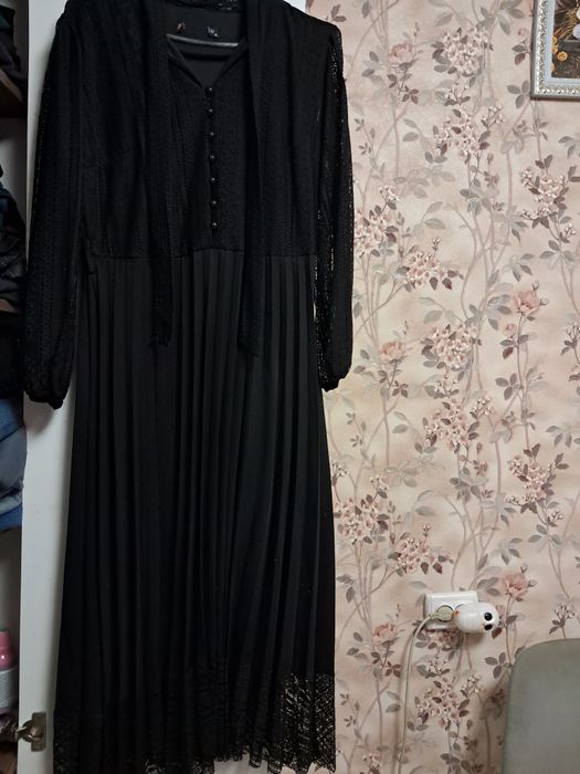 Продам святкову сукню