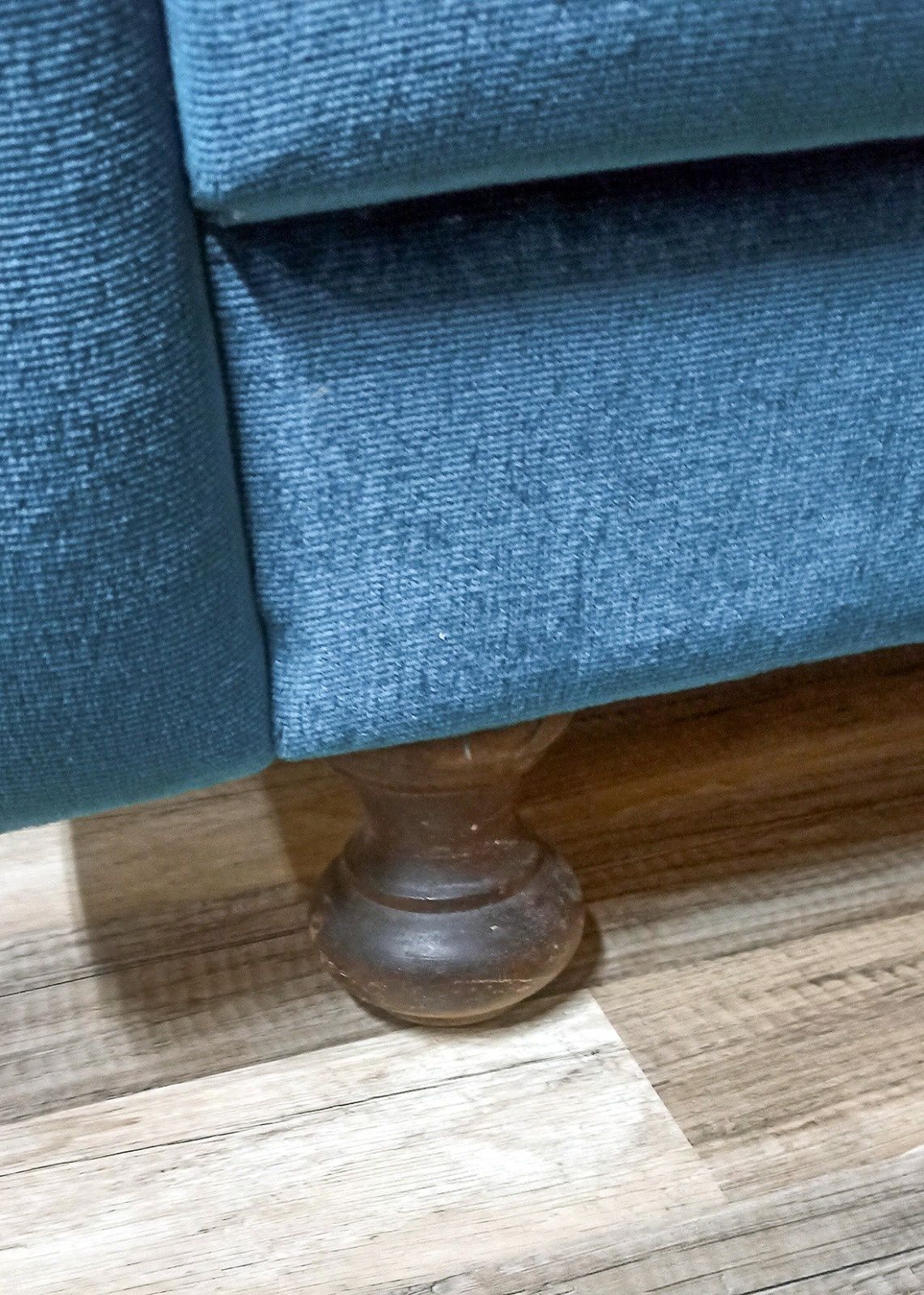 Sofá vintage veludo azul