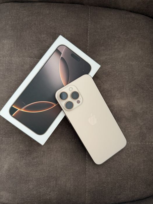 Продам iphone 16 pro max Desert titanium 256 g