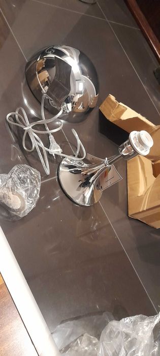 Lampa stołowa - dotykowa