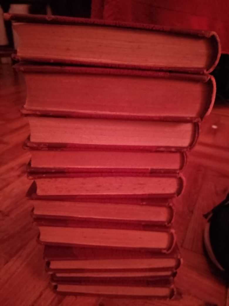 Livros E.Verissimo encardenados pele desde5Eou10-30E-Contos2E Desde2E