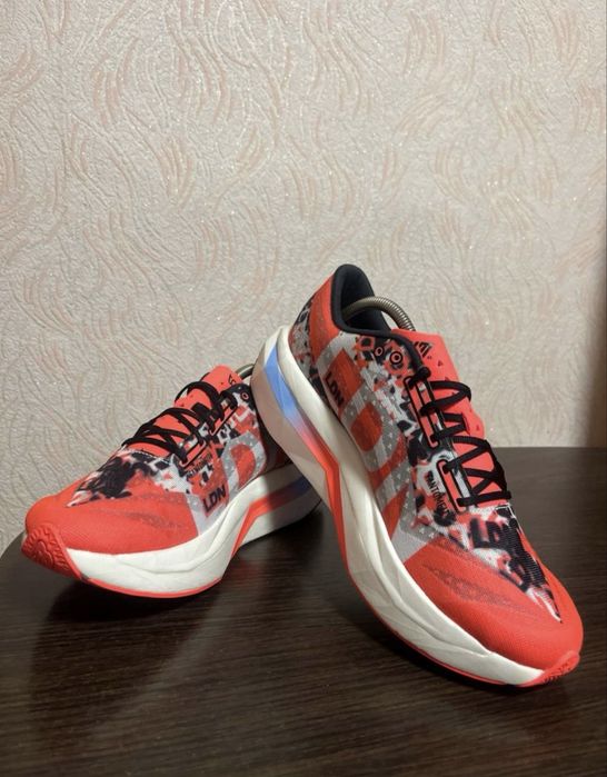 Кроссовки New Balance FuelCell SC Elite v4 оригинал