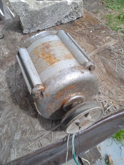 Двигун пральної машини