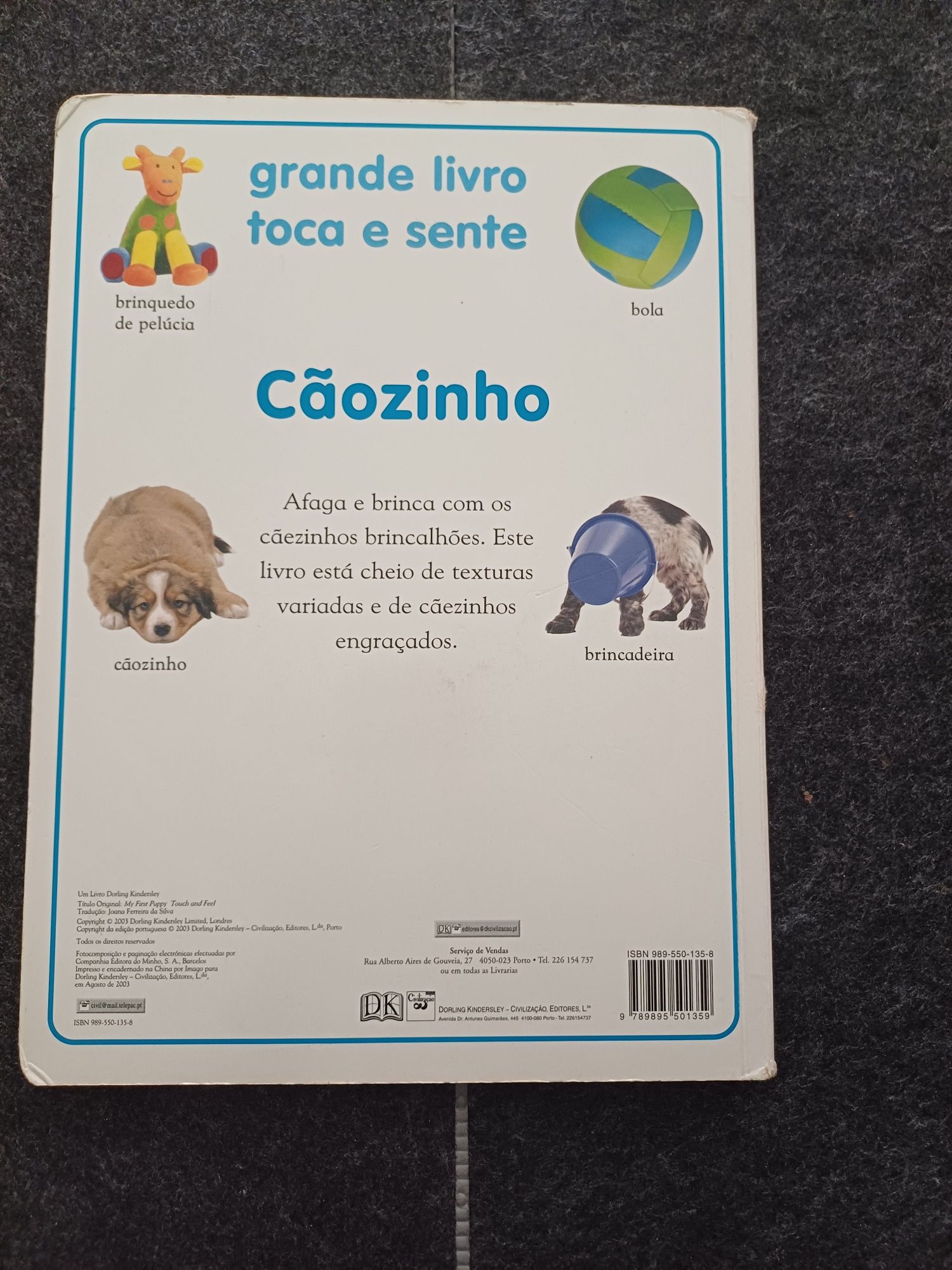 4 livros da coleção Toca e Sente