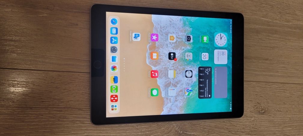 Apple Ipad 5th 128gb 9.7 Grey