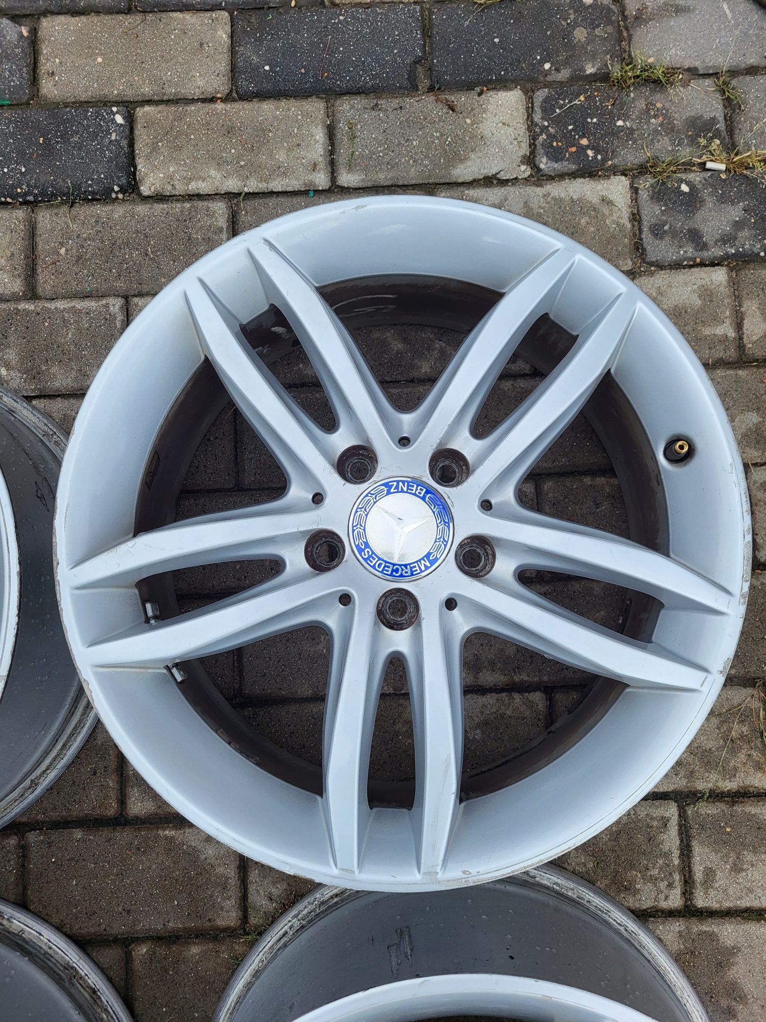 17 5x112 Felgi alu OEM 2 szerokości Mercedes